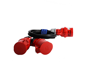 Reduzierung 400 V / 32 A - 5 P -&gt; 2 x 32 A - 5 P